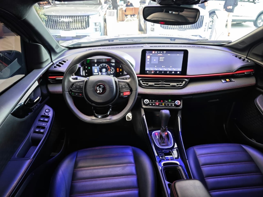 fiat fastback 1.3 turbo 270 flex abarth at6 4p automatico 20247