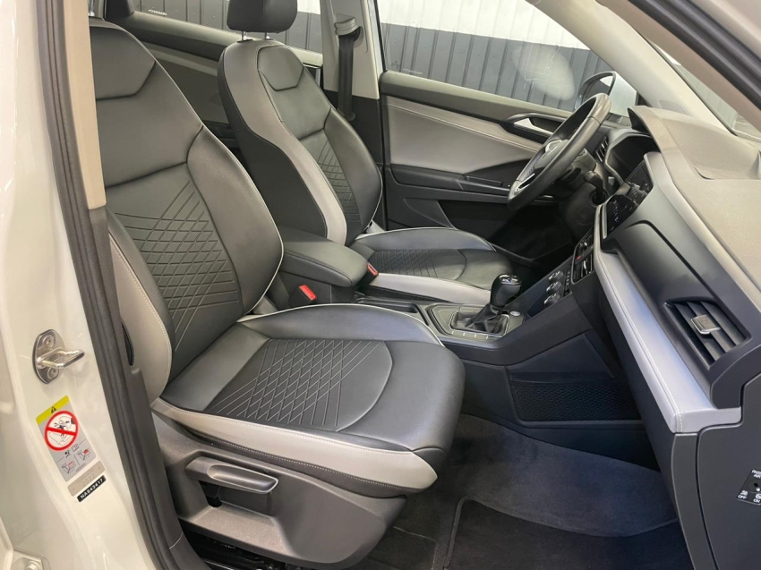 volkswagen taos 1.4 250 tsi total flex comfortline automatico 4p 202212