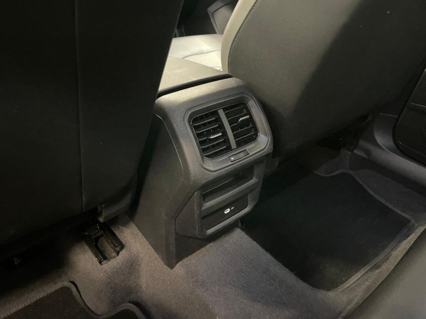 volkswagen taos 1.4 250 tsi total flex comfortline automatico 4p 202215