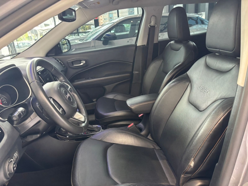 jeep compass 2.0 16v diesel limited 4x4 automatico flex 4p 202016