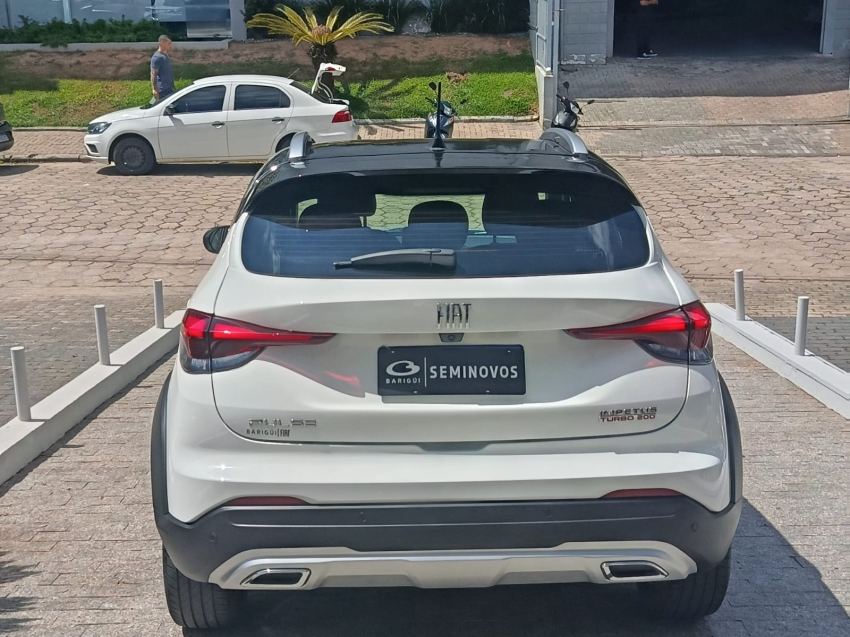 fiat pulse impetus flex 2022/235