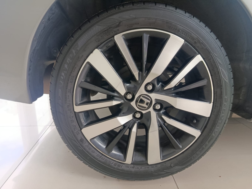 honda city 1.5 i-vtec flex hatch touring cvt 4p automatico 202215