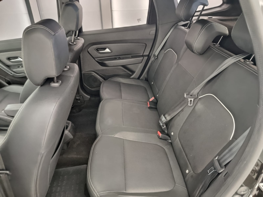 renault duster 1.3 tce flex iconic x-tronic 4p automatico 202310