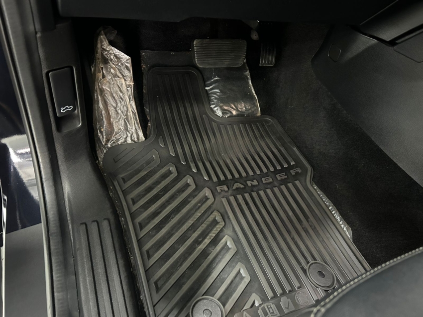 ford ranger 2.0 turbo diesel cd xls 4x2 automatico 4p 202512