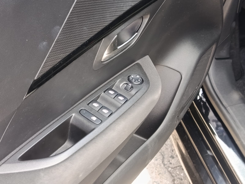 peugeot 208 flex automatico 2020/202112