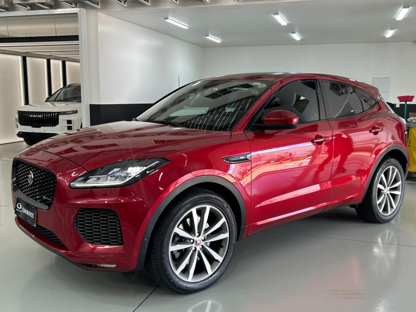 jaguar e-pace 2.0 16v p300 gasolina r-dynamic se awd automatico 4p 20202