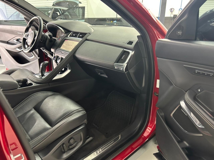 jaguar e-pace 2.0 16v p300 gasolina r-dynamic se awd automatico 4p 20209