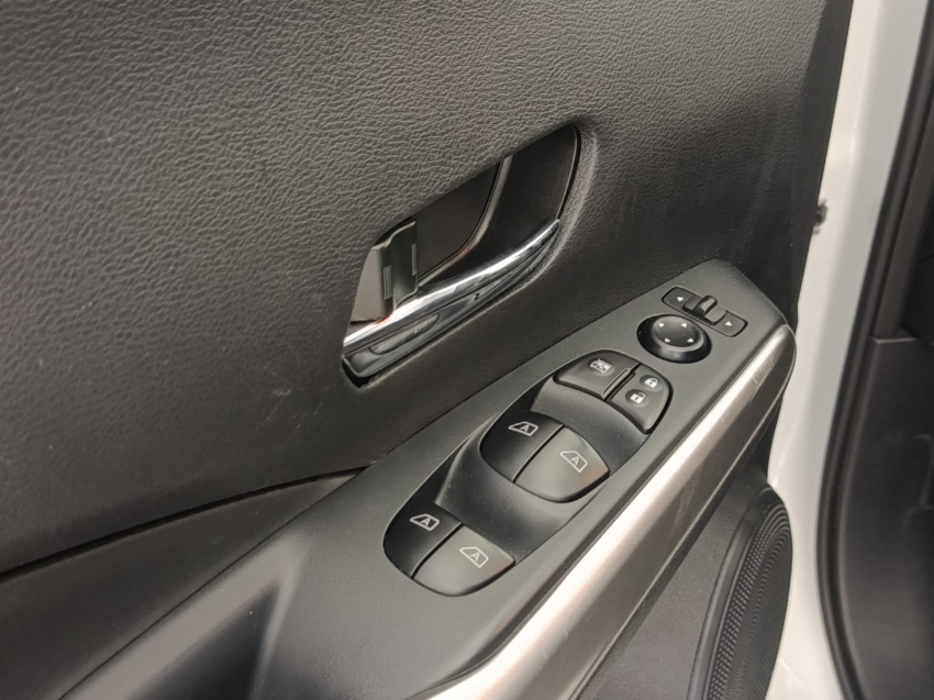 nissan kicks 1.6 16v flexstart advance xtronic9