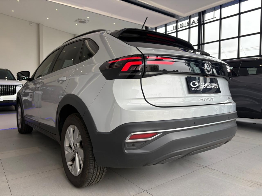 volkswagen nivus 1.0 200 tsi total flex comfortline automatico 5p 20215