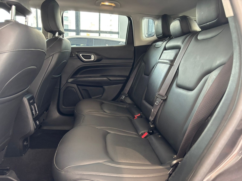 jeep compass 1.3 t270 turbo flex longitude at6 5p automatico 202310