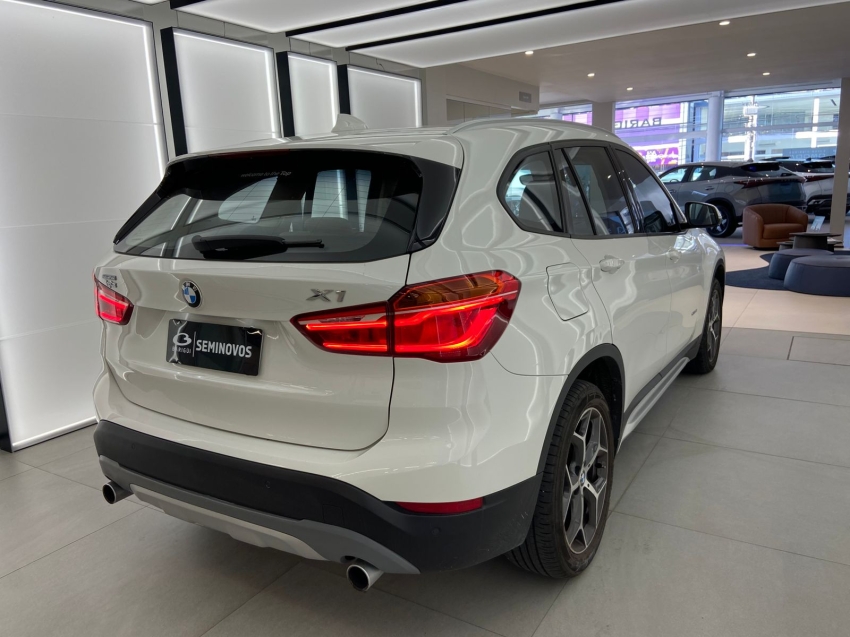 bmw x1 2.0 16v turbo activeflex sdrive20i 4p automatico flex 20171