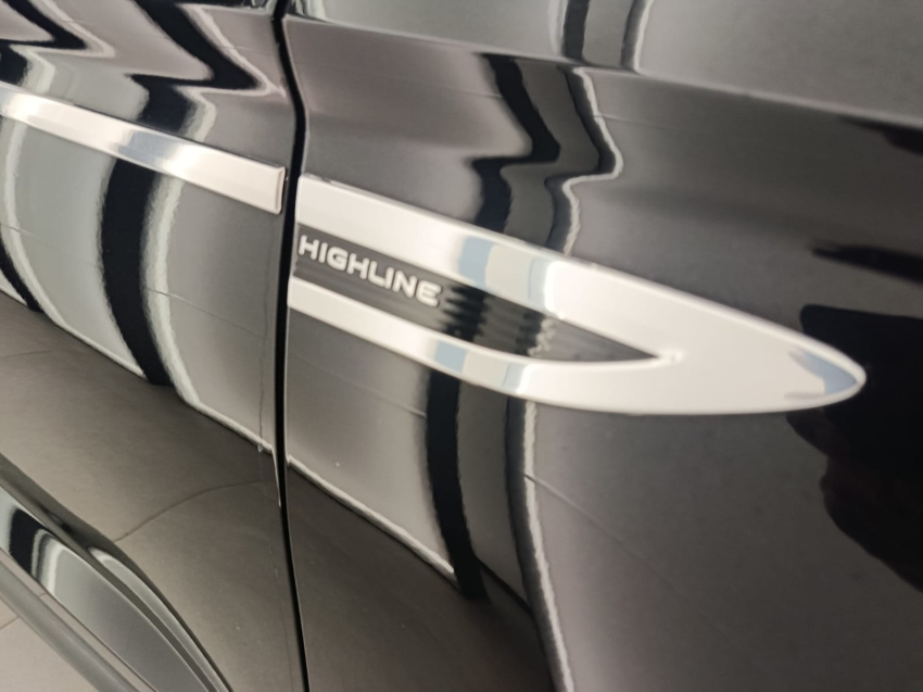 volkswagen taos 1.4 250 tsi total flex comfortline automatico 4p 202412