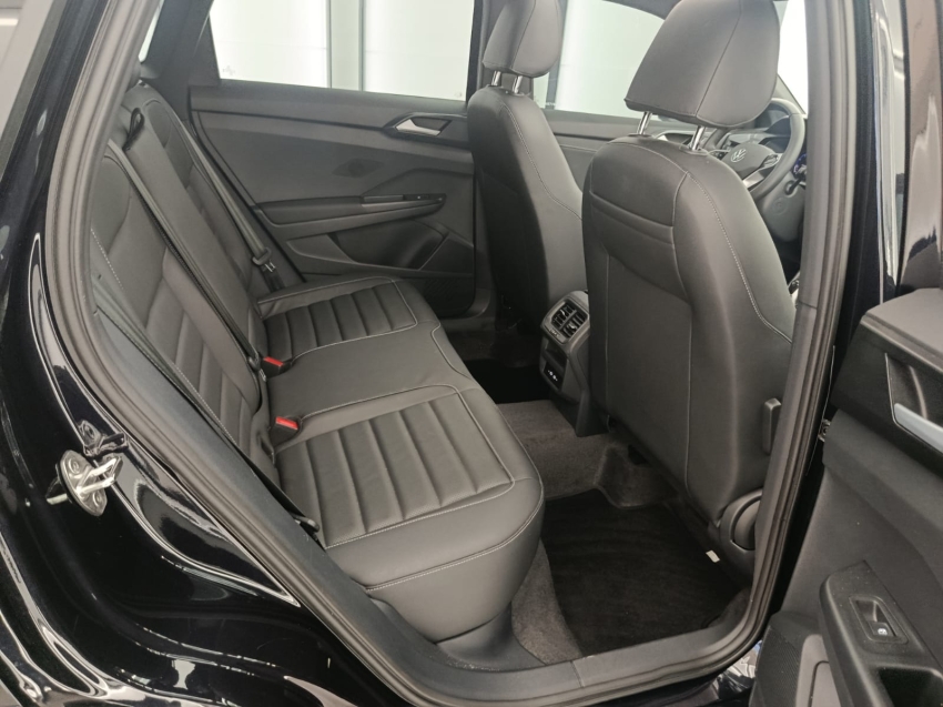 volkswagen taos 1.4 250 tsi total flex comfortline automatico 4p 202415