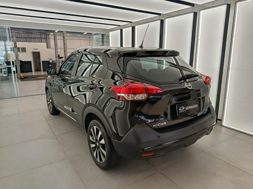 nissan kicks 1.6 16v flexstart sv 4p xtronic flex automatico 20184