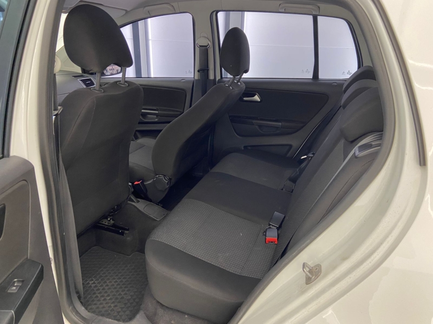 volkswagen fox 1.6 msi total flex connect 4p manual 20225