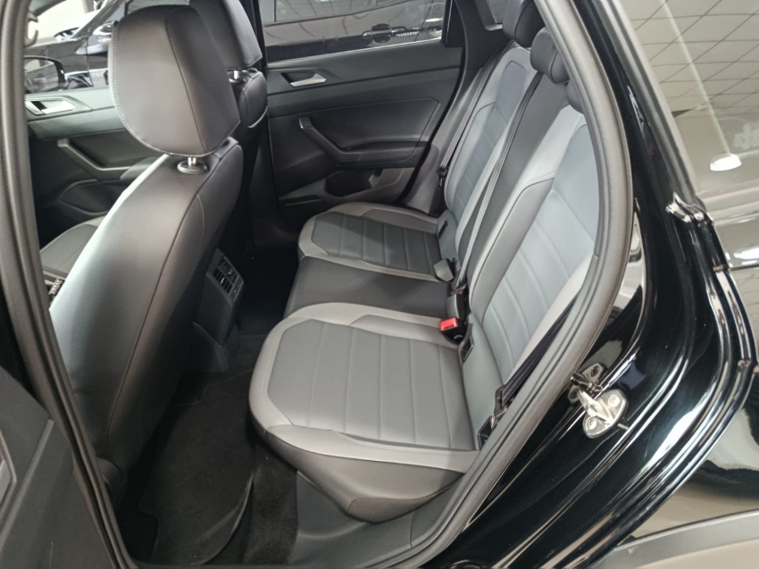 volkswagen nivus 1.0 200 tsi total flex highline automatico 4p 202412