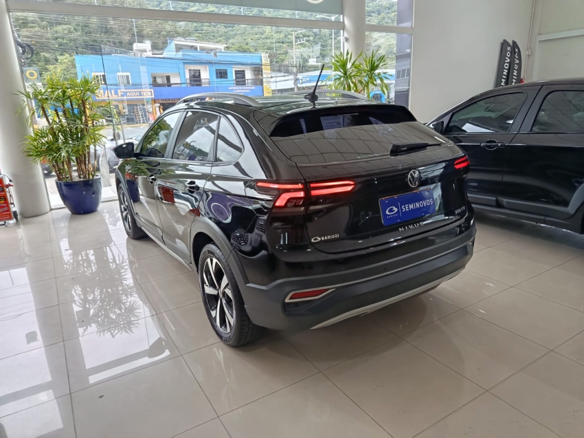 volkswagen nivus 1.0 200 tsi total flex highline automatico 4p 20244