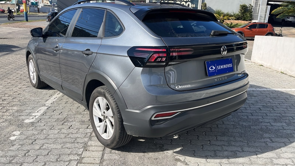 volkswagen nivus 1.0 200 tsi total flex comfortline automatico 4p 20234
