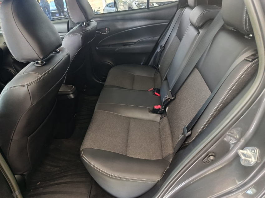 toyota yaris 1.5 16v flex sedan xs connect multidrive 4p automatico 20237