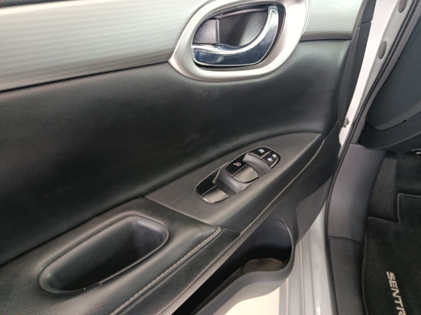 nissan sentra 2.0 sl 16v flex 4p automatico 201616