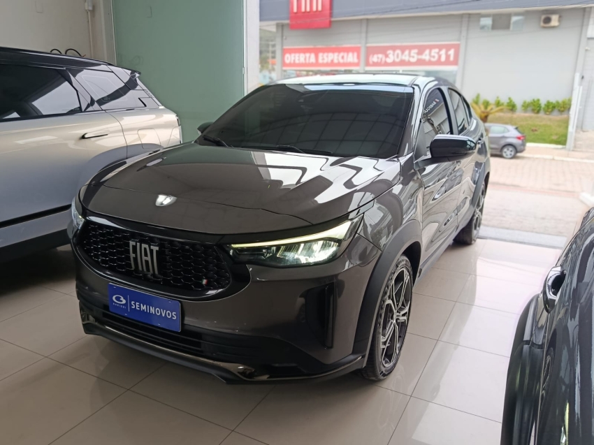 fiat fastback hibrido automatico 20250