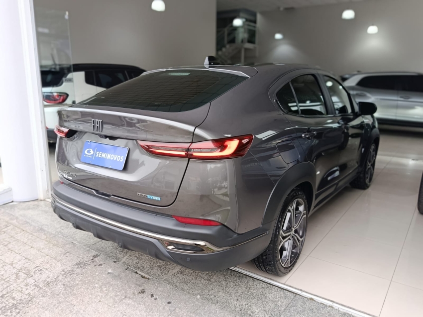 fiat fastback hibrido automatico 20254