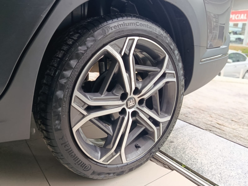 fiat fastback hibrido automatico 20255