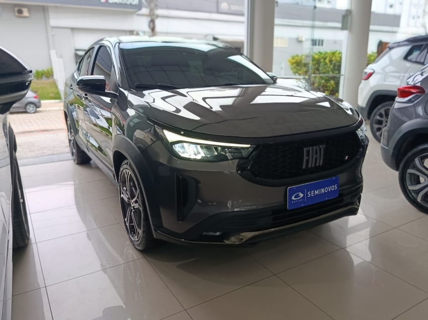fiat fastback hibrido automatico 20253