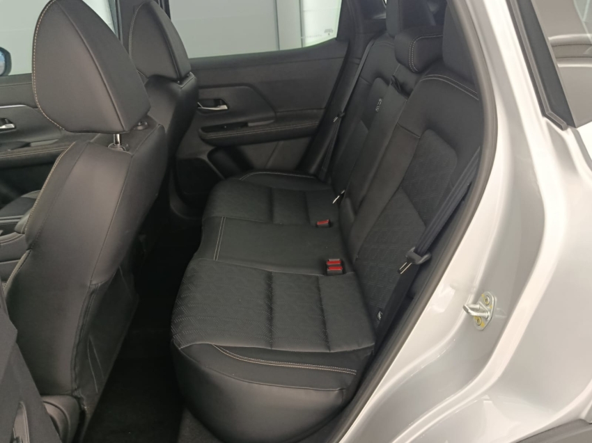 Nissan Kicks 1.0 Flex Semiautomatico 2026 13