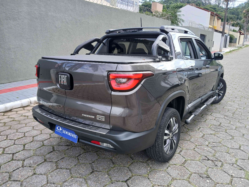 fiat toro 1.3 turbo 270 flex freedom at6 4p automatico 20224