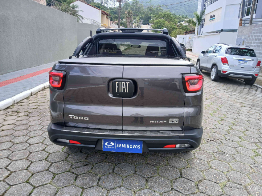 fiat toro 1.3 turbo 270 flex freedom at6 4p automatico 20225