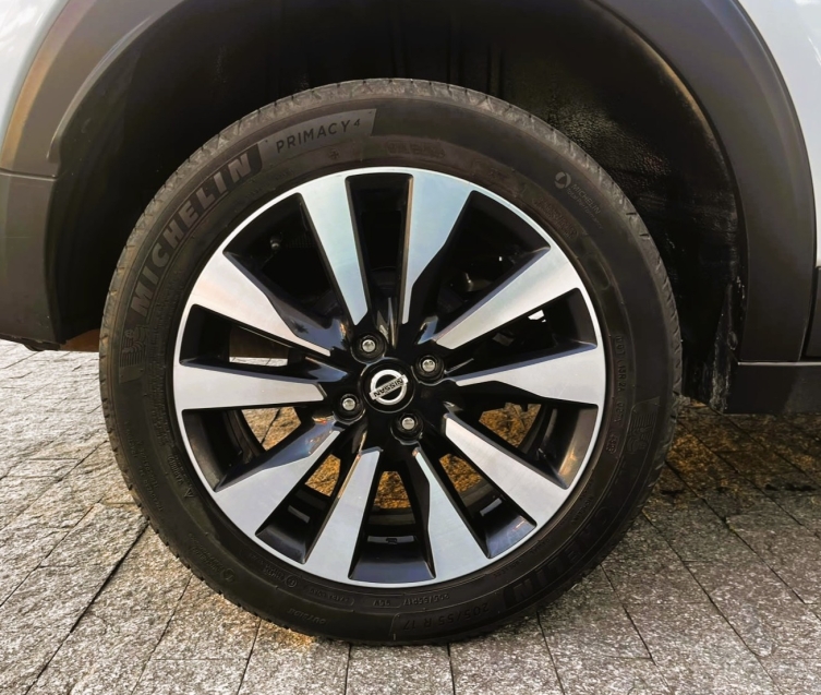 nissan kicks 1.6 16v flexstart sl 4p xtronic flex automatico 202017