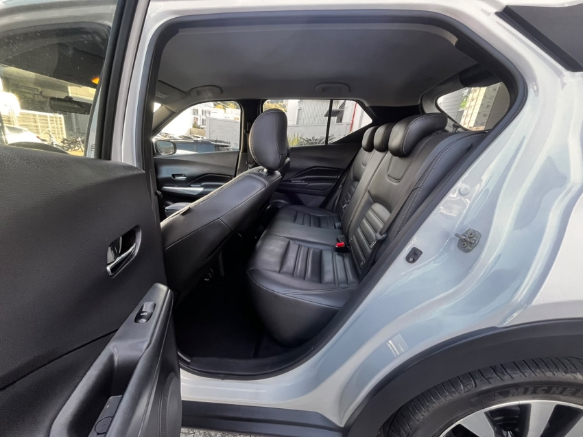 nissan kicks 1.6 16v flexstart sl 4p xtronic flex automatico 202013