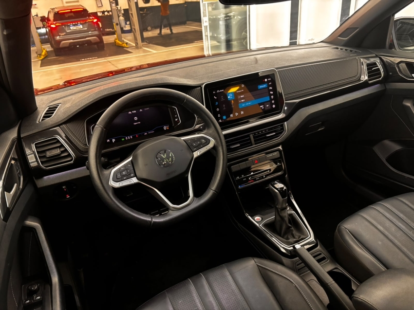 Volkswagen T-Cross 1.4 Flex Automatico 2025 9