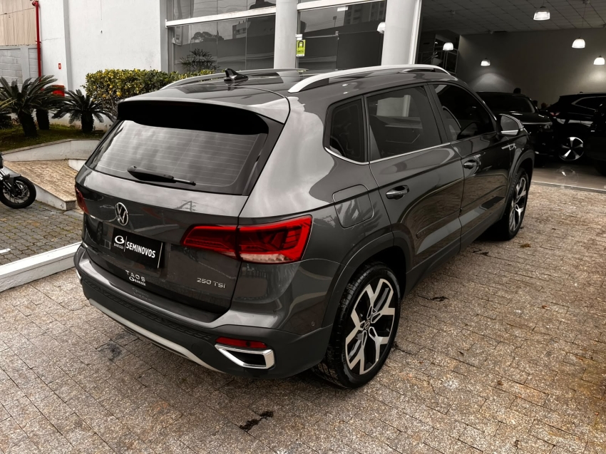 volkswagen taos flex automatico 20245