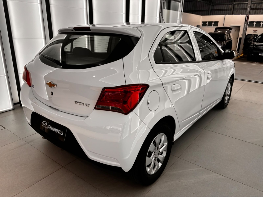 chevrolet onix 1.0 mpfi lt 8v flex 4p manual 20174
