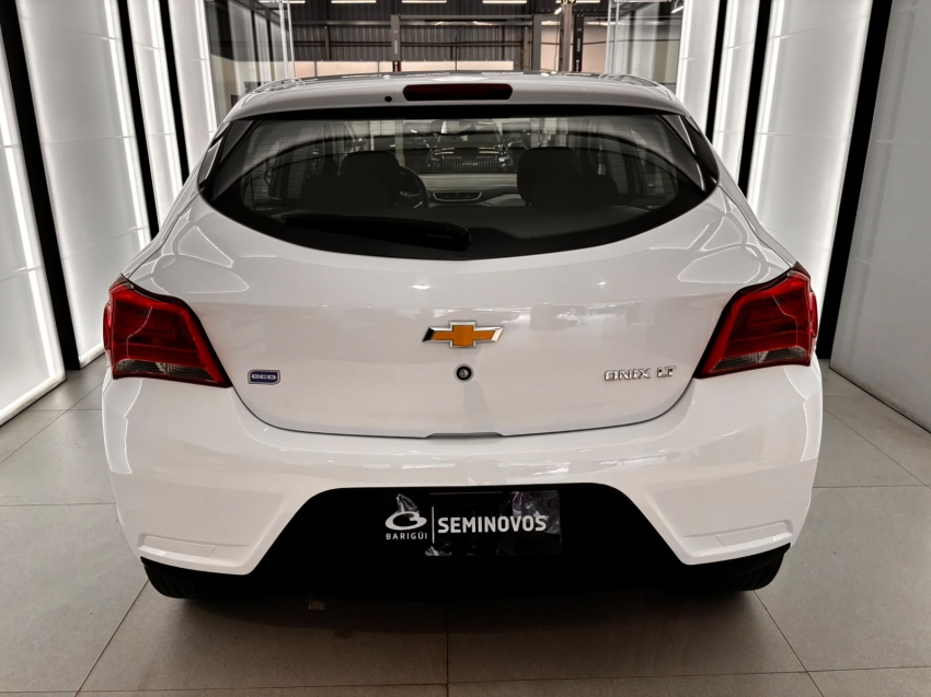 chevrolet onix 1.0 mpfi lt 8v flex 4p manual 201713