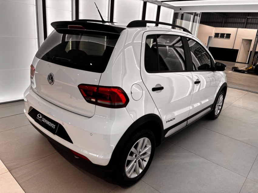 volkswagen fox 1.0 flex manual 20184