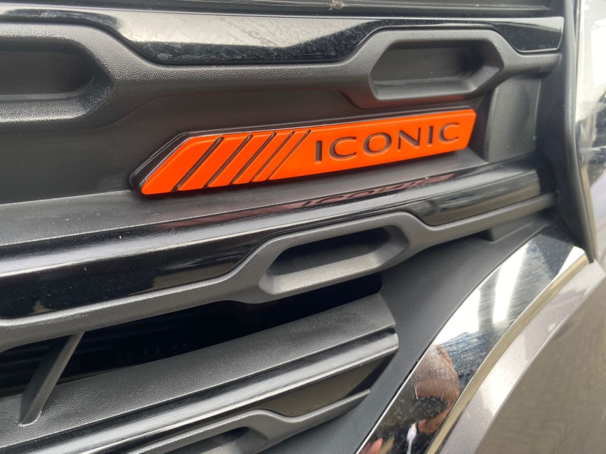 renault duster 1.3 tce flex iconic plus x-tronic 4p automatico 2025