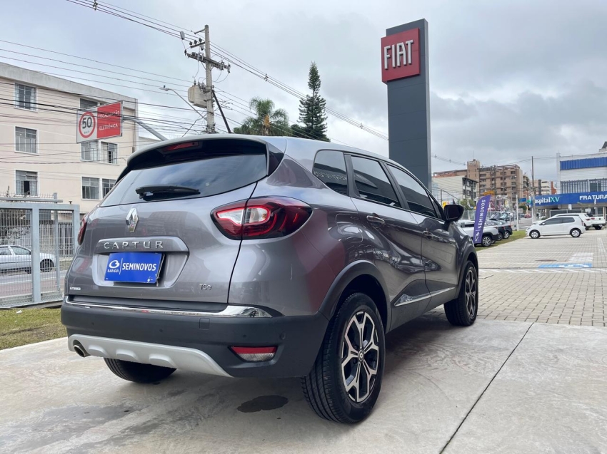 renault captur 1.3 tce flex iconic x-tronic 4p automatico 2022