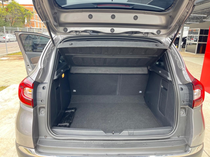 renault captur 1.3 tce flex iconic x-tronic 4p automatico 2022