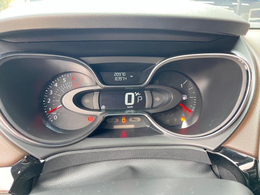 renault captur 1.3 tce flex iconic x-tronic 4p automatico 2022