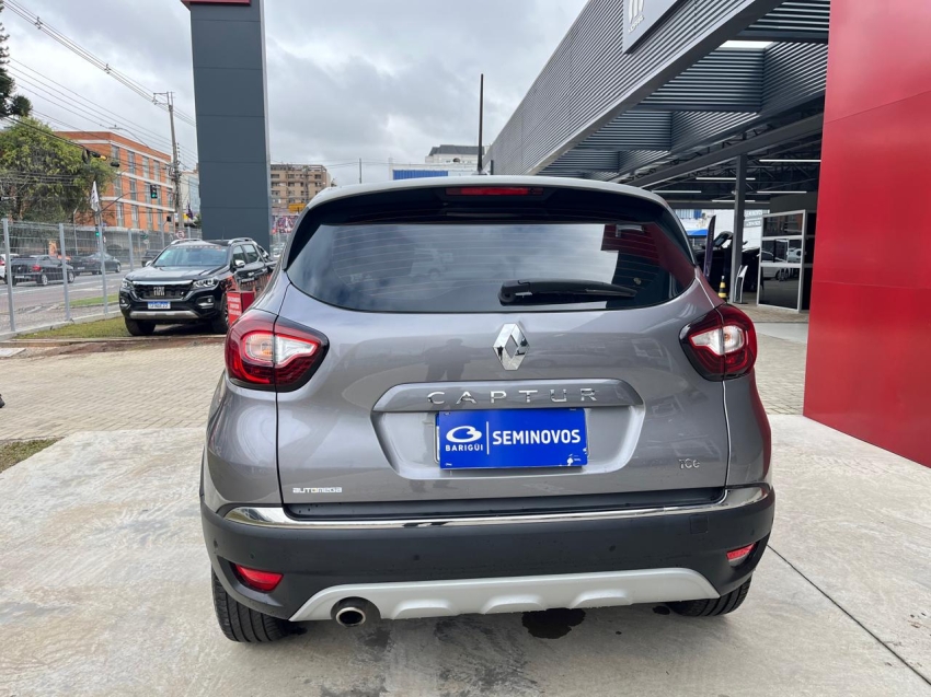 renault captur 1.3 tce flex iconic x-tronic 4p automatico 2022