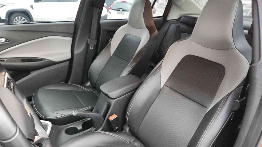 chevrolet onix 1.0 turbo flex plus premier automatico 4p 2025