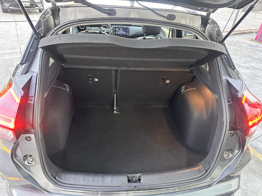 nissan kicks 1.6 16v flexstart advance xtronic flex 4p automatico 2023