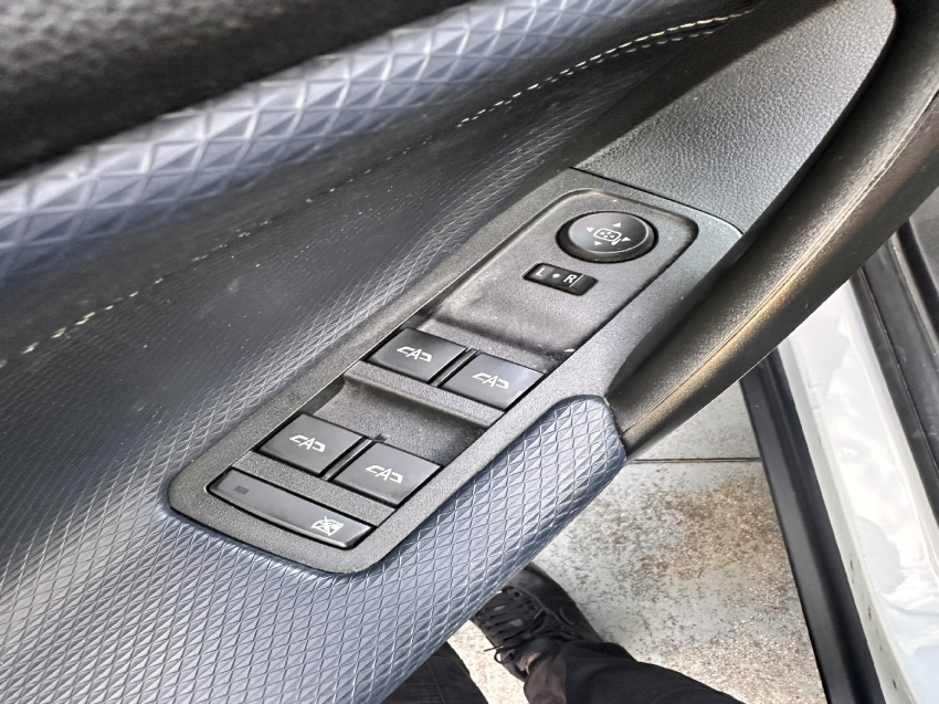 chevrolet tracker 1.2 turbo flex premier automatico 1.0 4p 202117