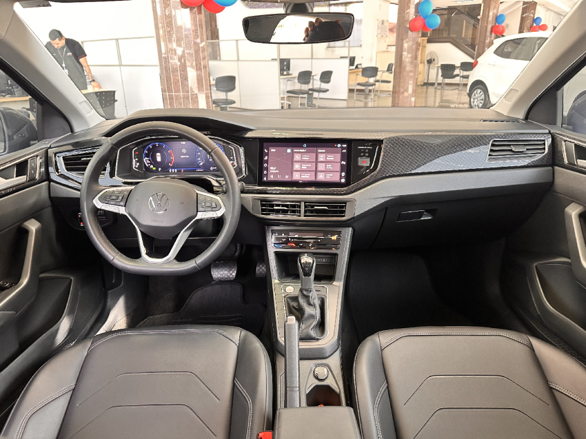 volkswagen polo 1.0 170 tsi highline automatico flex 4p 2024