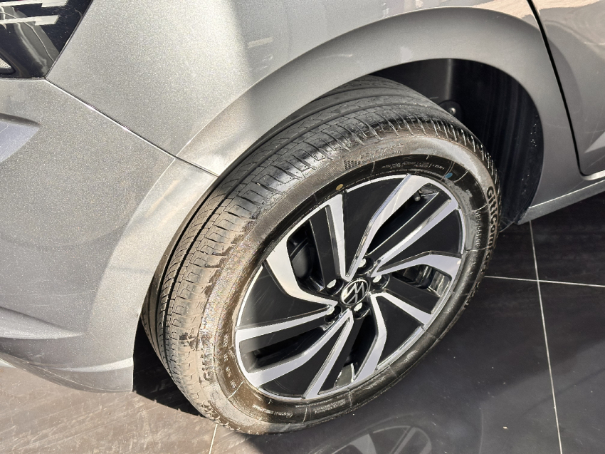 volkswagen polo 1.0 170 tsi highline automatico flex 4p 2024