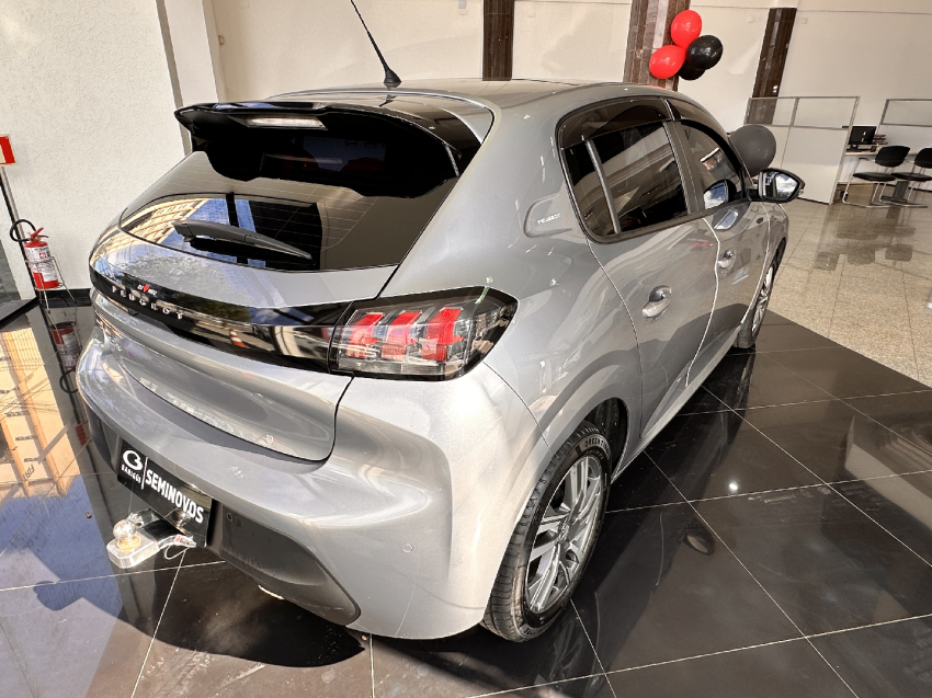 peugeot 208 1.6 16v flex griffe at6 4p automatico 2023