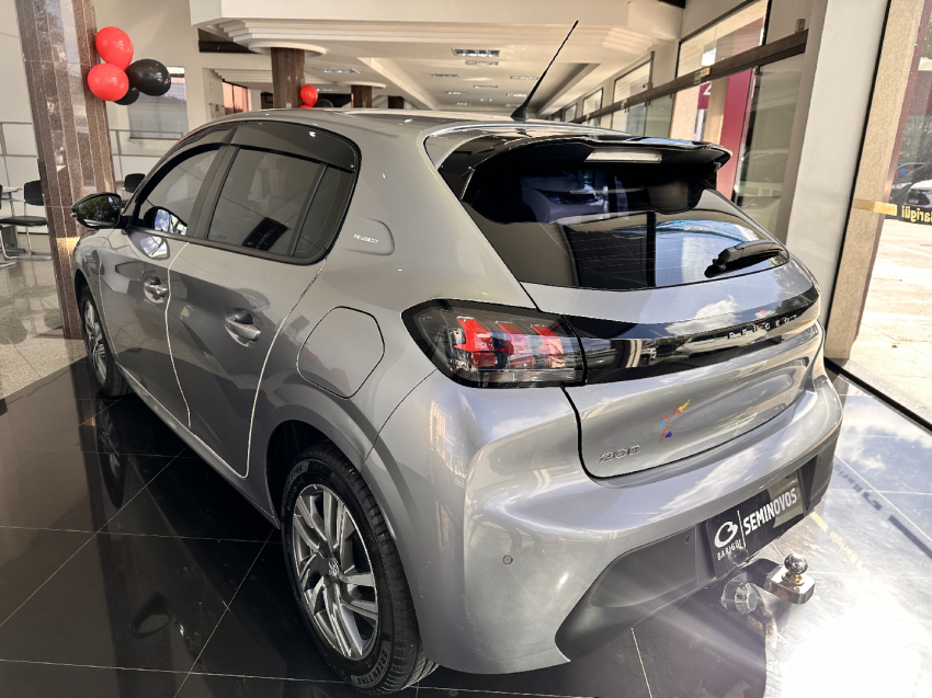 peugeot 208 1.6 16v flex griffe at6 4p automatico 2023